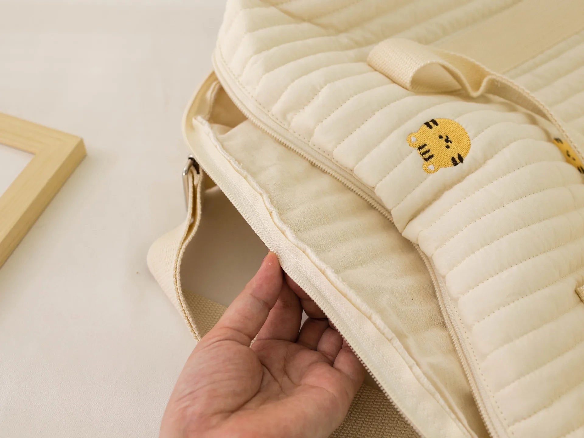 LuxeMom Large Capacity Bag